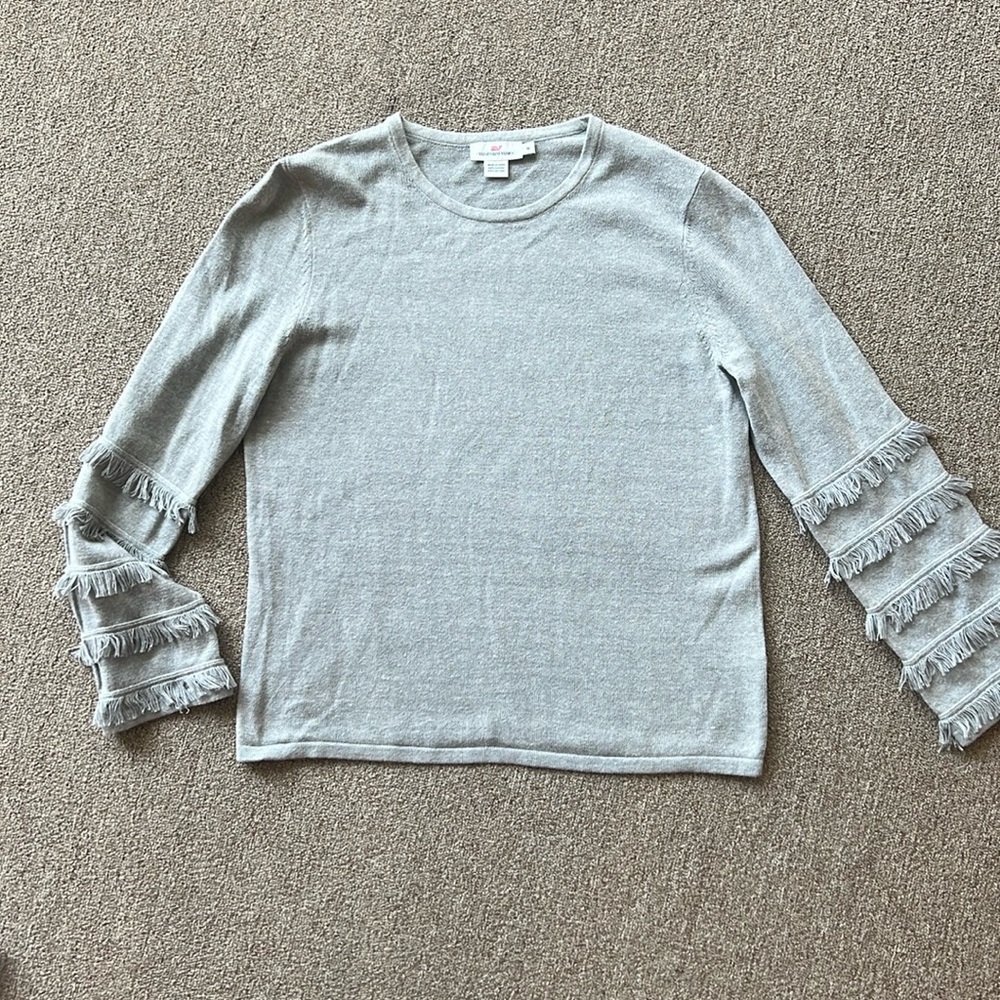 VINEYARD VINES SWEATER GRAY FRINGE SIZE MEDIUM
